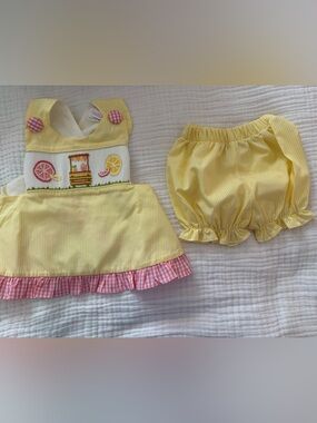 Yellow Gingham-Trim Lemon Appliqué Baby Dress & Bloomers